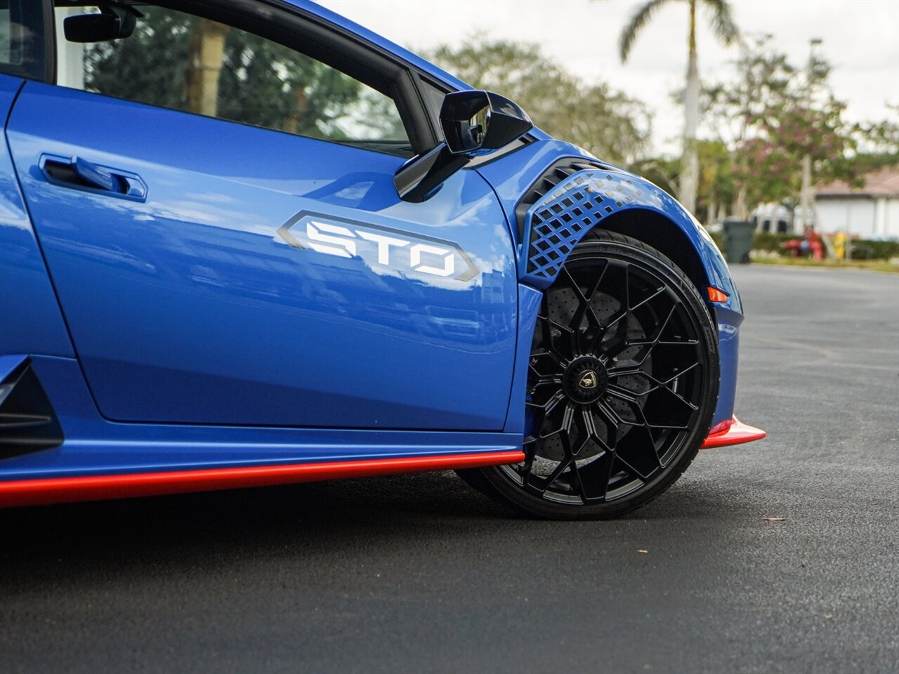 2022 Lamborghini Huracan STO   - Photo 59 - Bonita Springs, FL 34134