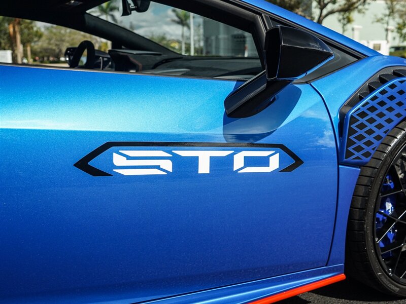 2022 Lamborghini Huracan STO - Photo 65 - Bonita Springs, FL 34134