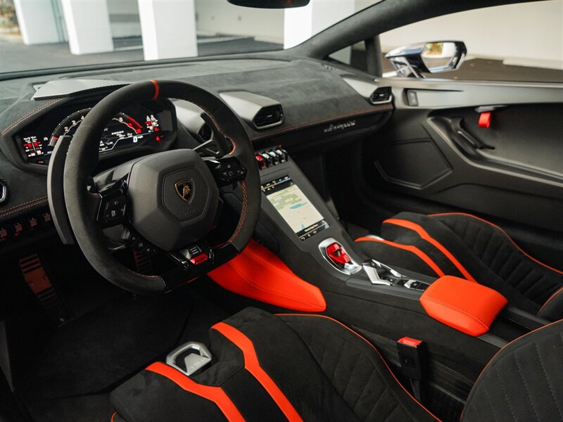 2022 Lamborghini Huracan STO   - Photo 2 - Bonita Springs, FL 34134