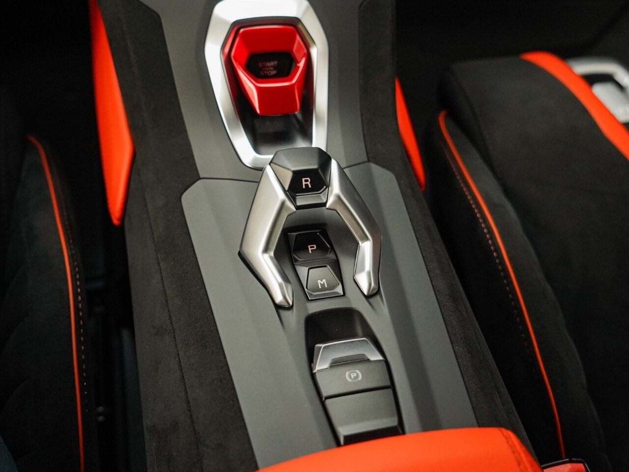 2022 Lamborghini Huracan STO   - Photo 18 - Bonita Springs, FL 34134