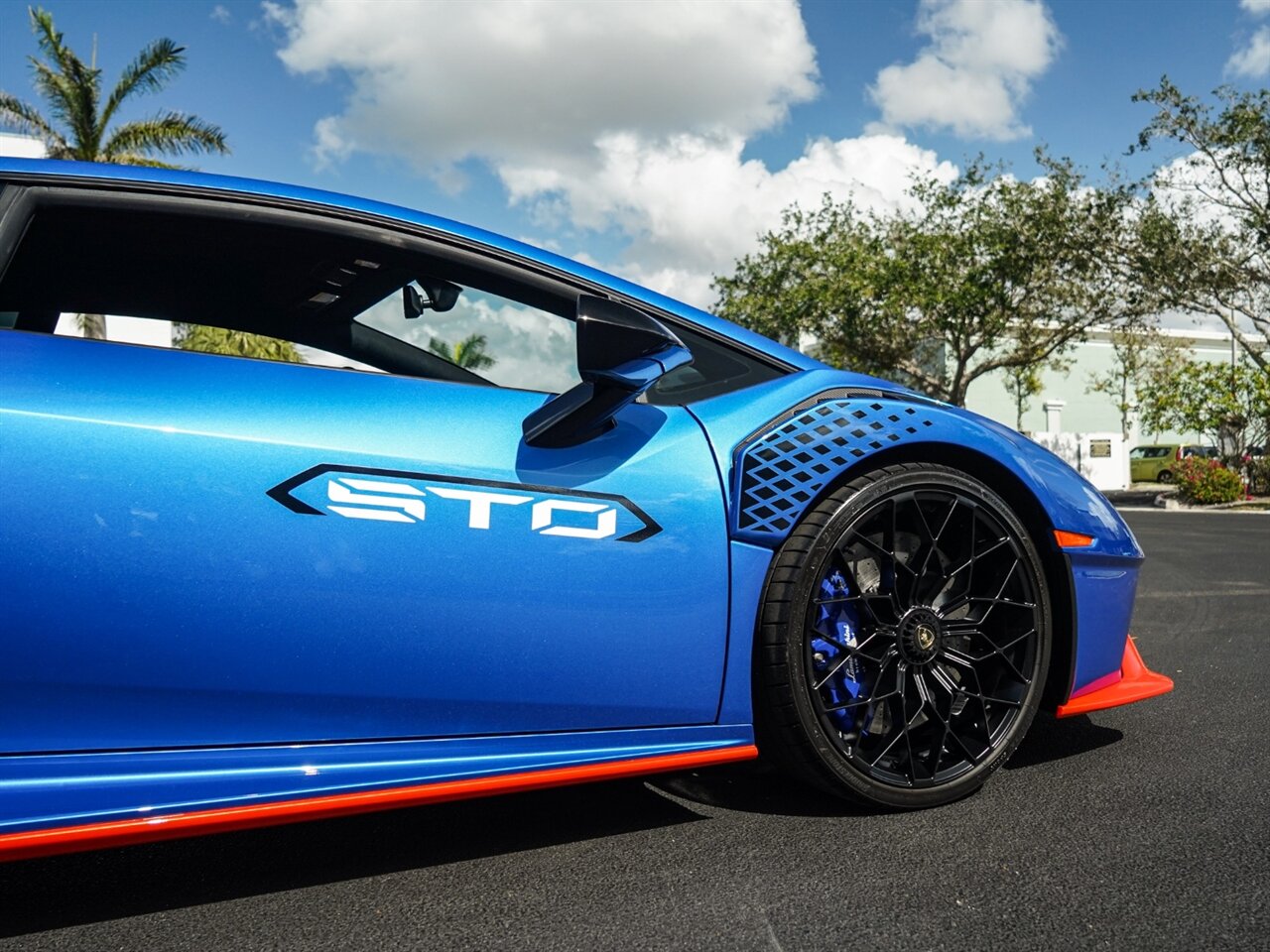 2022 Lamborghini Huracan STO   - Photo 64 - Bonita Springs, FL 34134