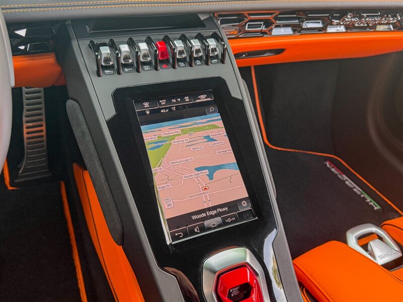 2022 Lamborghini Huracan EVO   - Photo 17 - Bonita Springs, FL 34134