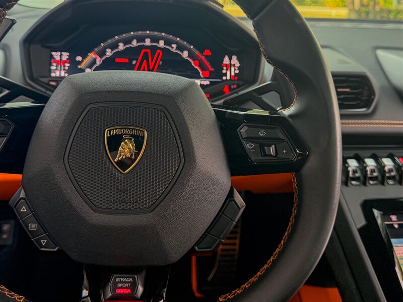 2022 Lamborghini Huracan EVO   - Photo 33 - Bonita Springs, FL 34134