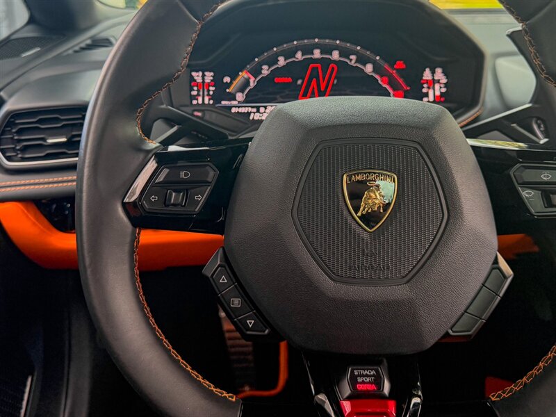 2022 Lamborghini Huracan EVO   - Photo 31 - Bonita Springs, FL 34134