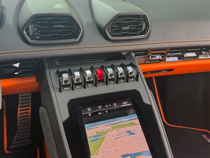 2022 Lamborghini Huracan EVO   - Photo 16 - Bonita Springs, FL 34134