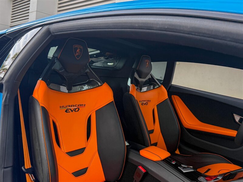 2022 Lamborghini Huracan EVO   - Photo 35 - Bonita Springs, FL 34134