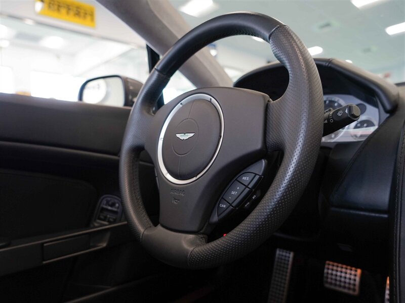 2008 Aston Martin Vantage Roadster - Photo 33 - Bonita Springs, FL 34134