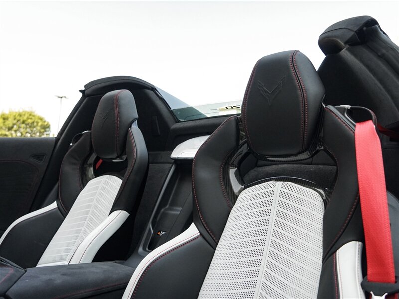 2023 Chevrolet Corvette Z06 70th Anniversary Convertible - Photo 21 - Bonita Springs, FL 34134
