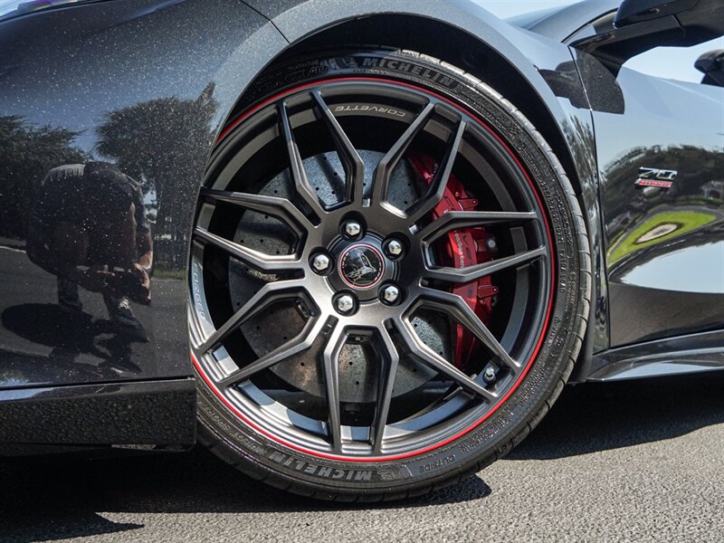 2023 Chevrolet Corvette Z06 70th Anniversary Convertible - Photo 12 - Bonita Springs, FL 34134