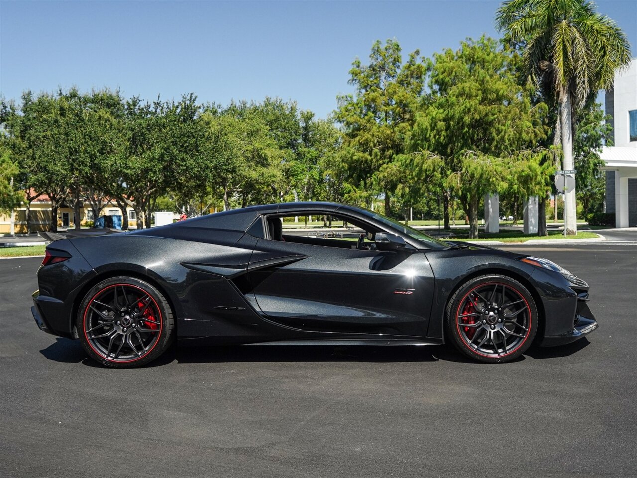 2023 Chevrolet Corvette Z06 70th Anniversary Convertible   - Photo 72 - Bonita Springs, FL 34134