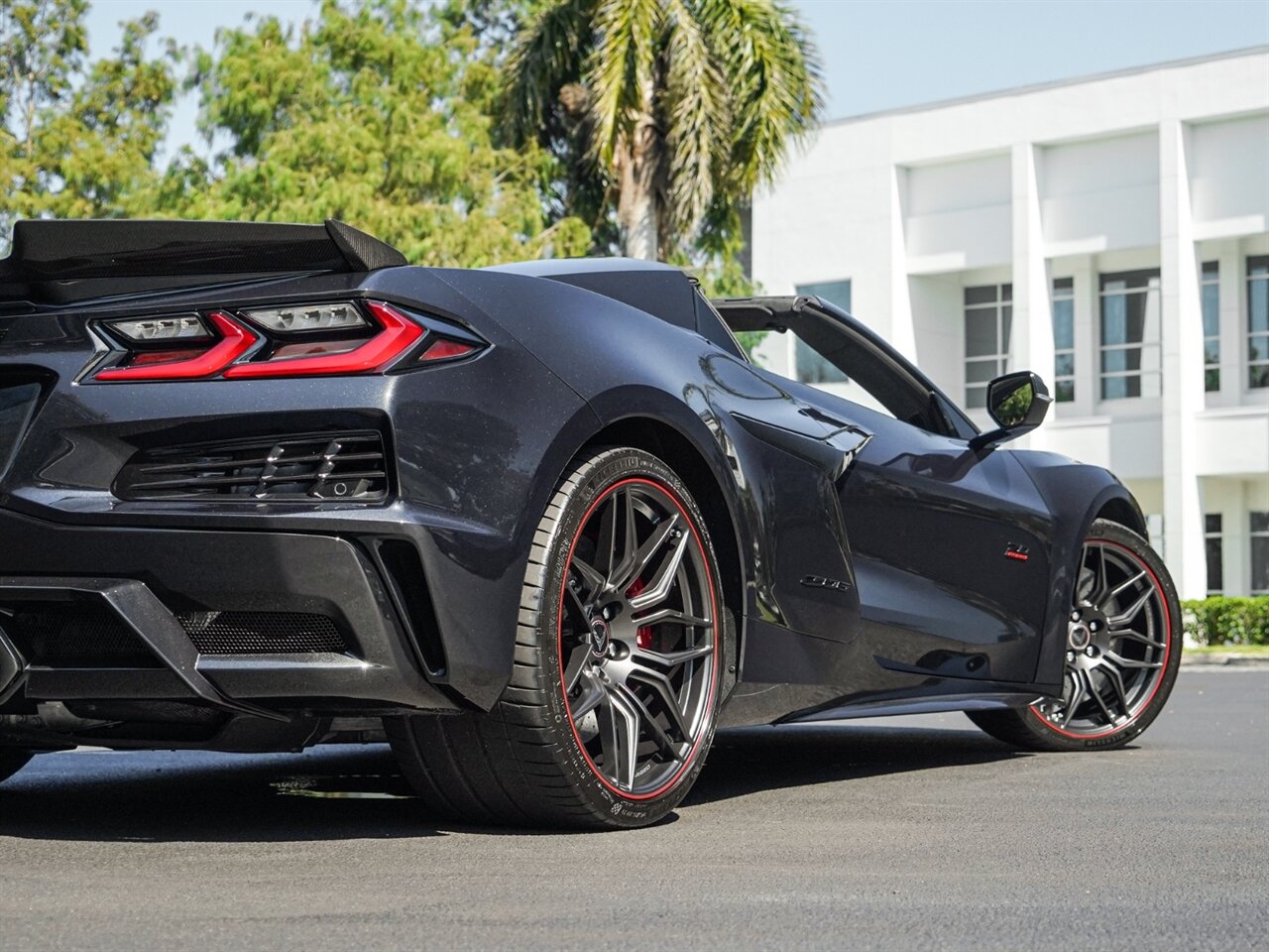 2023 Chevrolet Corvette Z06 70th Anniversary Convertible   - Photo 59 - Bonita Springs, FL 34134