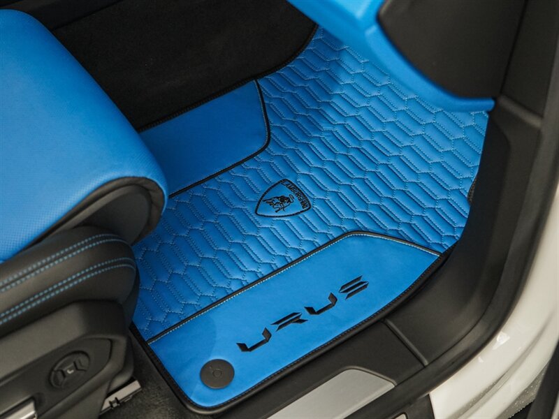 2020 Lamborghini Urus   - Photo 33 - Bonita Springs, FL 34134