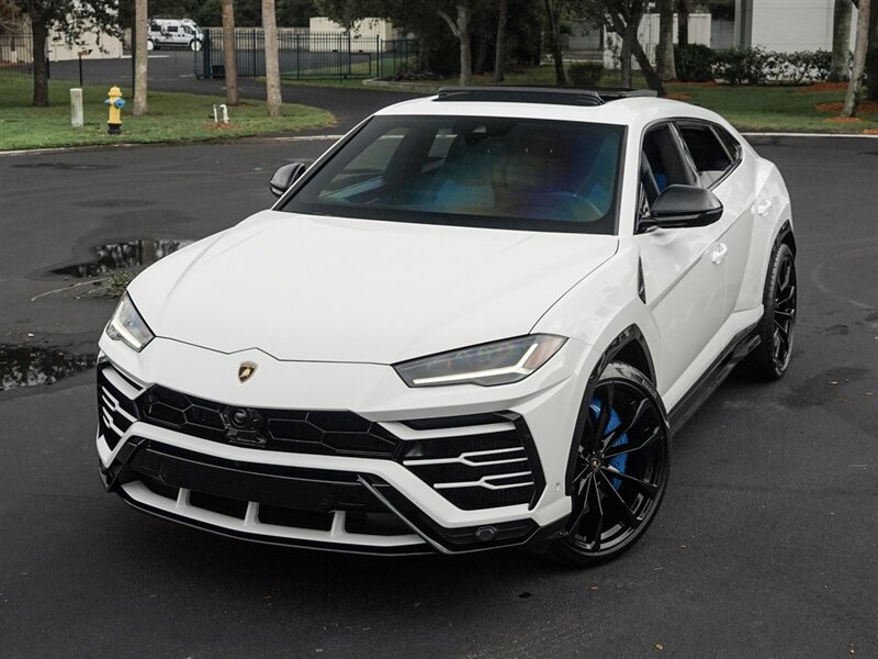 2020 Lamborghini Urus   - Photo 6 - Bonita Springs, FL 34134