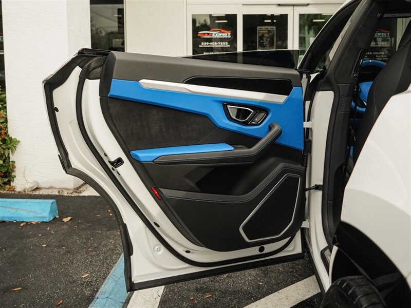 2020 Lamborghini Urus   - Photo 29 - Bonita Springs, FL 34134