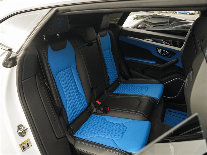 2020 Lamborghini Urus   - Photo 25 - Bonita Springs, FL 34134