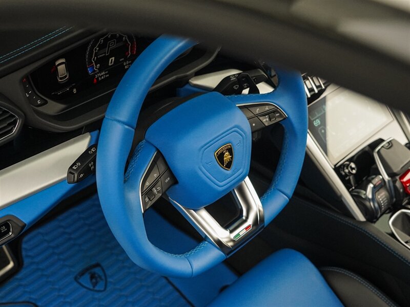 2020 Lamborghini Urus   - Photo 28 - Bonita Springs, FL 34134