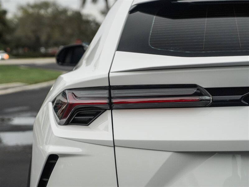 2020 Lamborghini Urus   - Photo 54 - Bonita Springs, FL 34134