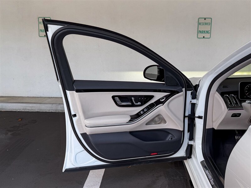 2023 Mercedes-Benz S 580 4MATIC - Photo 22 - Bonita Springs, FL 34134
