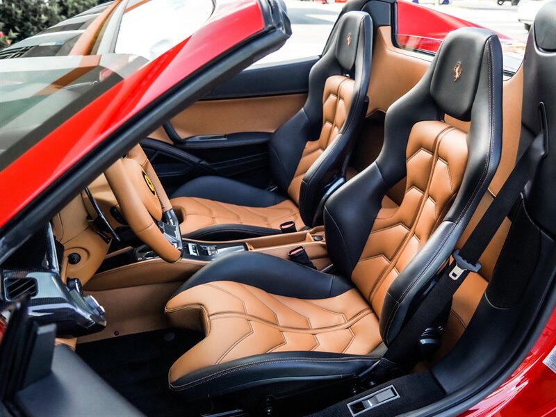 2013 Ferrari 458 Spider - Photo 17 - Bonita Springs, FL 34134