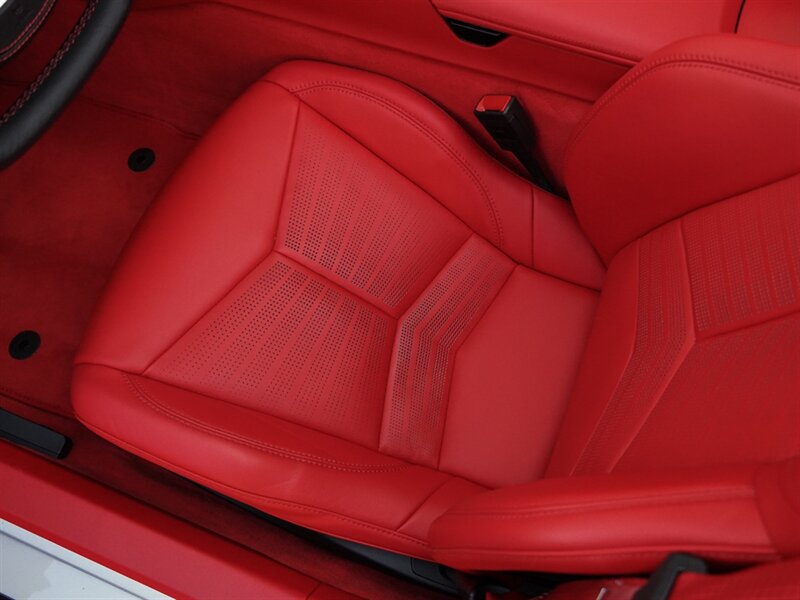 2024 Chevrolet Corvette Stingray   - Photo 23 - Bonita Springs, FL 34134