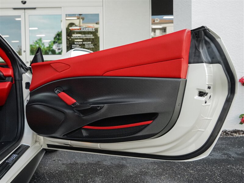 2019 Ferrari 488 Pista - Photo 36 - Bonita Springs, FL 34134