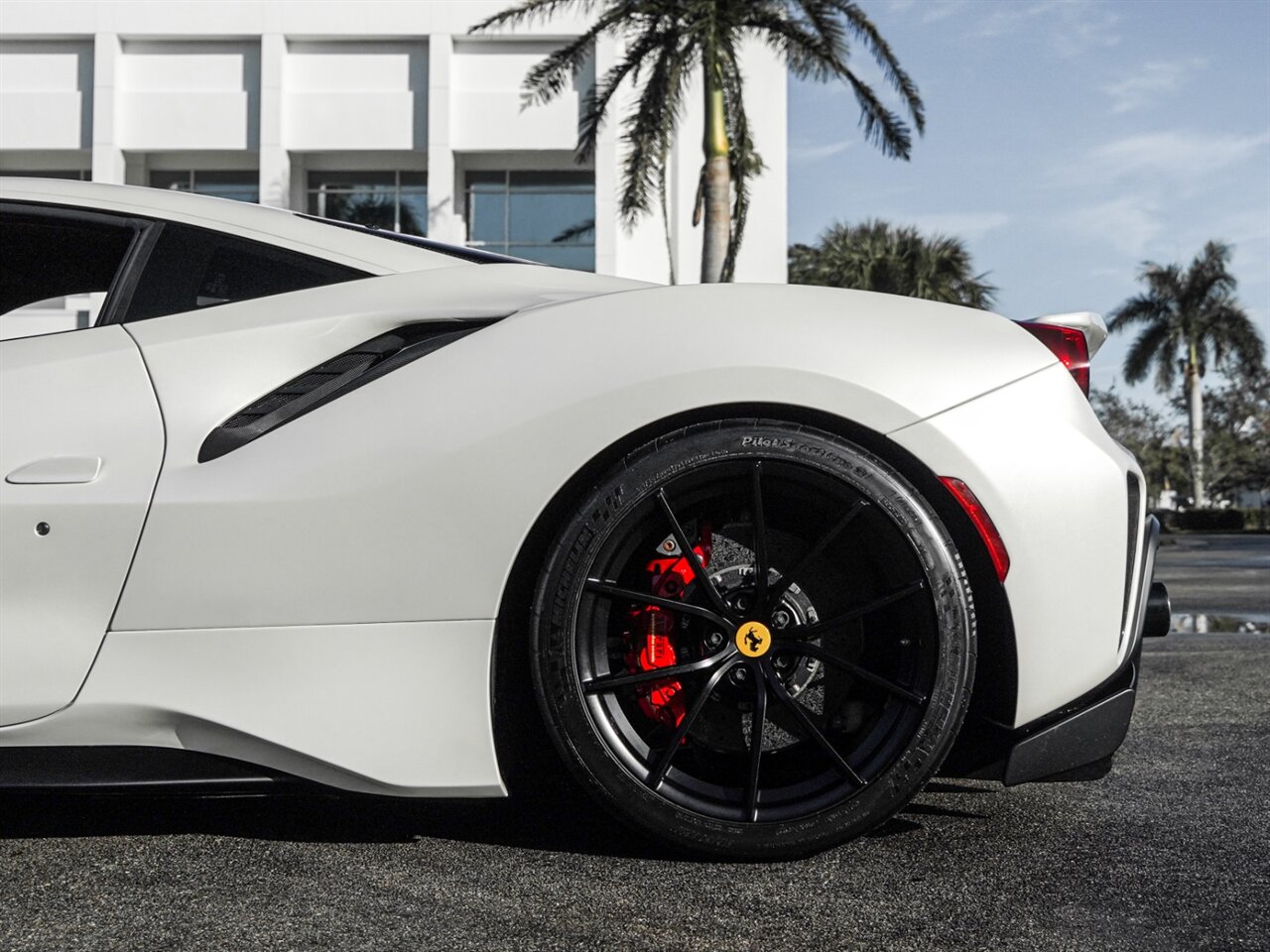 2019 Ferrari 488 Pista   - Photo 47 - Bonita Springs, FL 34134