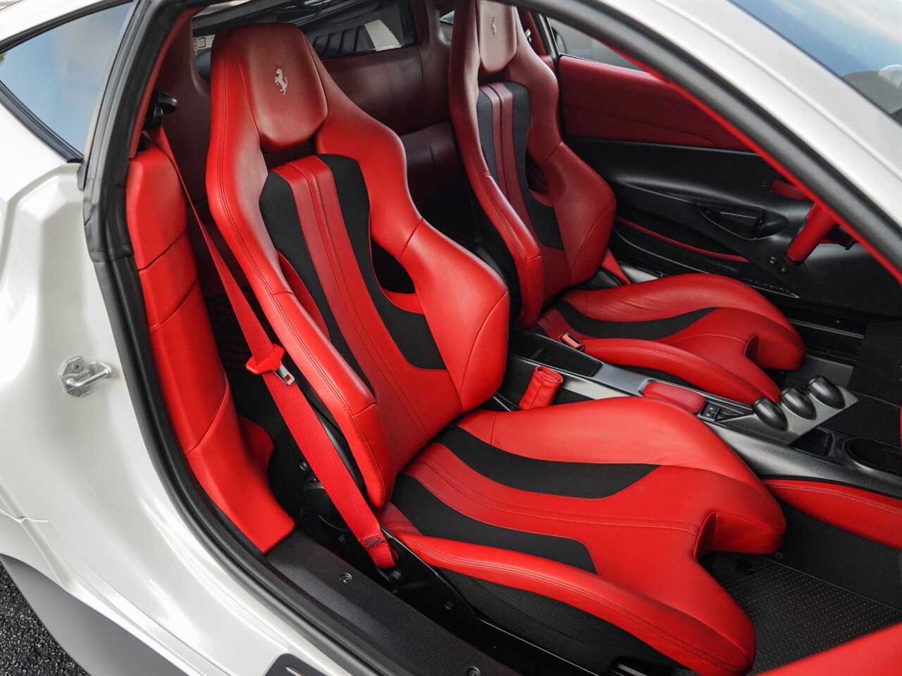 2019 Ferrari 488 Pista   - Photo 31 - Bonita Springs, FL 34134