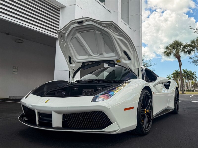 2017 Ferrari 488 GTB   - Photo 44 - Bonita Springs, FL 34134