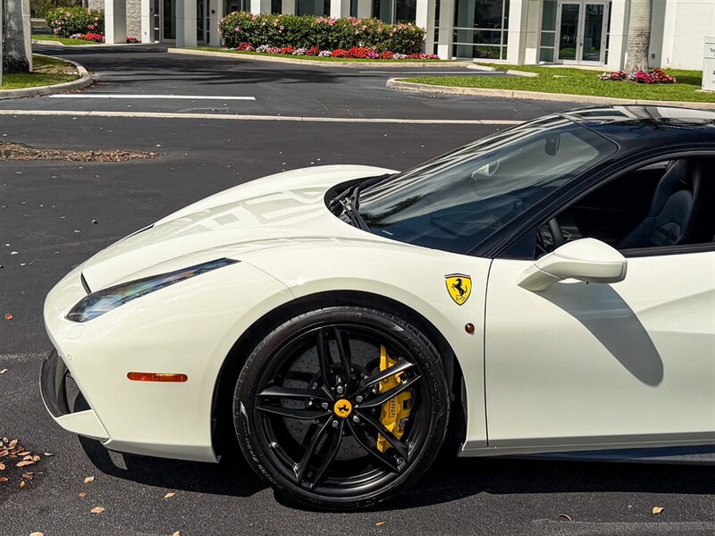 2017 Ferrari 488 GTB   - Photo 46 - Bonita Springs, FL 34134