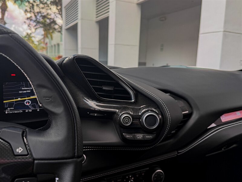 2017 Ferrari 488 GTB   - Photo 16 - Bonita Springs, FL 34134