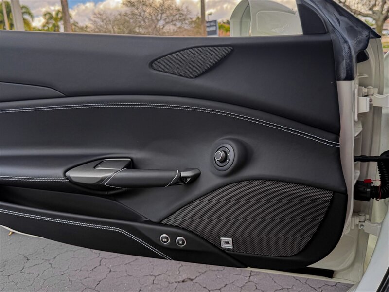 2017 Ferrari 488 GTB   - Photo 27 - Bonita Springs, FL 34134