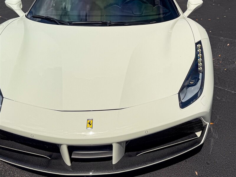 2017 Ferrari 488 GTB   - Photo 4 - Bonita Springs, FL 34134