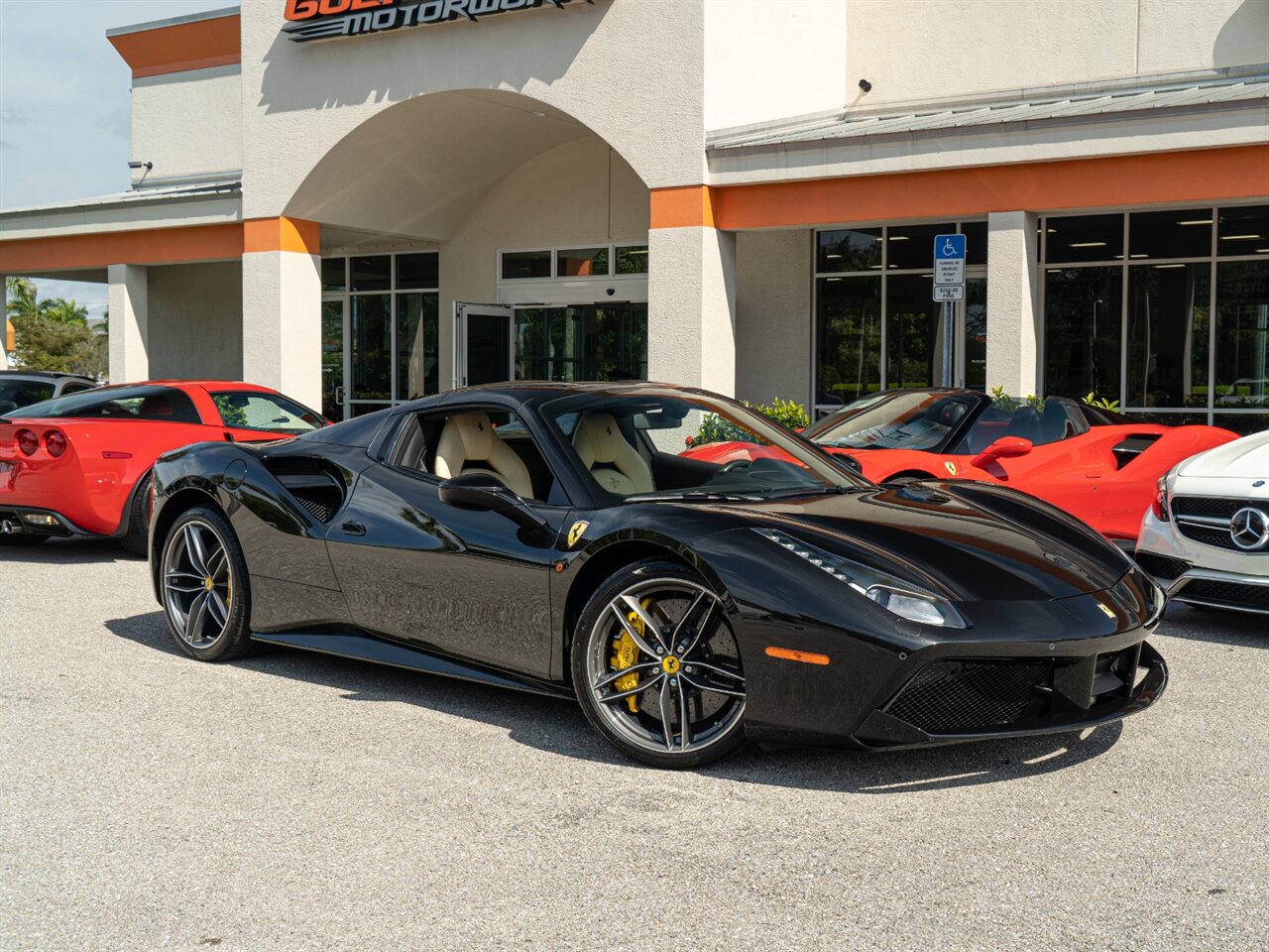 2017 Ferrari 488 Spider   - Photo 55 - Bonita Springs, FL 34134