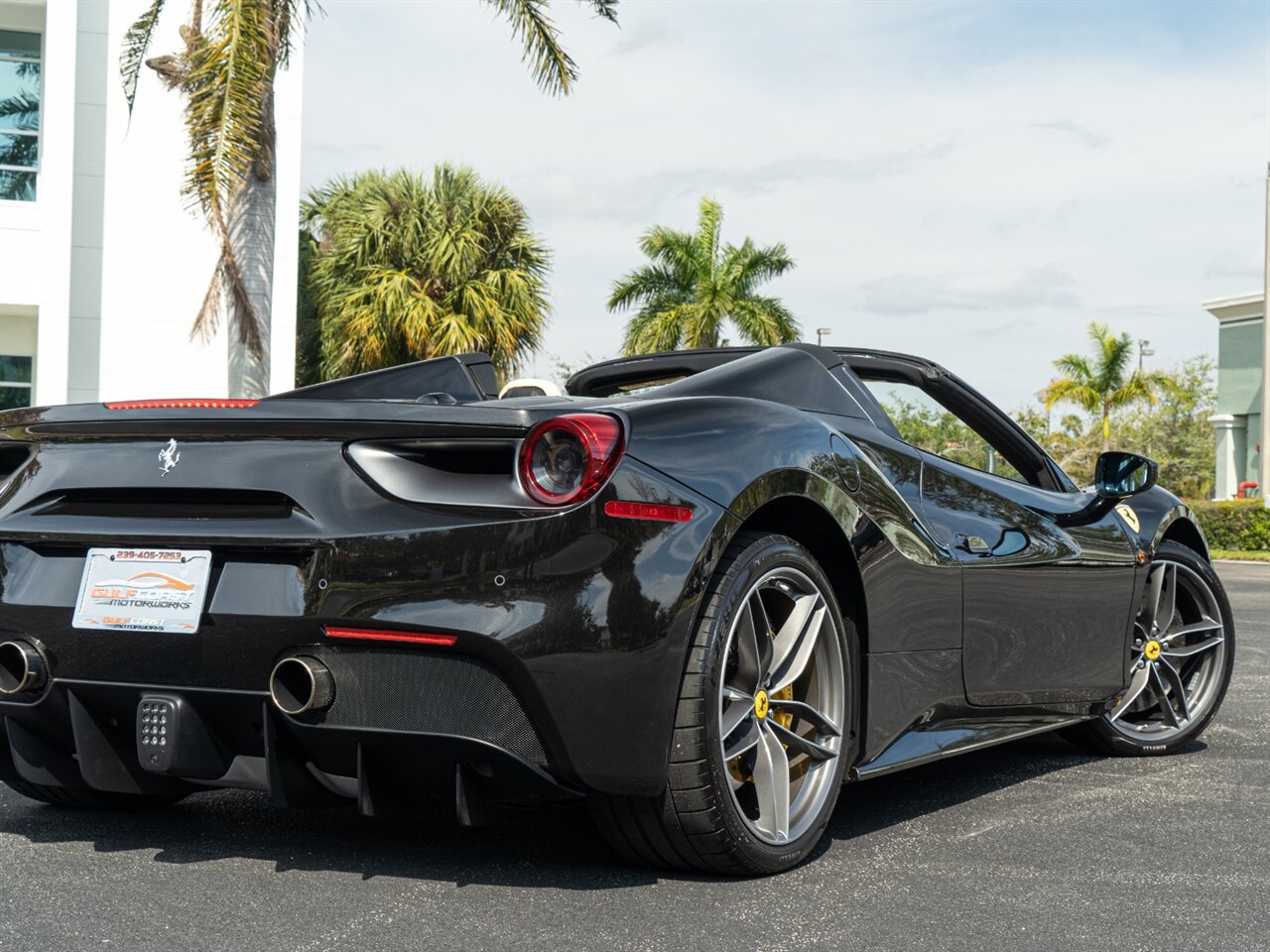 2017 Ferrari 488 Spider   - Photo 40 - Bonita Springs, FL 34134