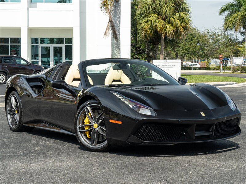 2017 Ferrari 488 Spider - Photo 5 - Bonita Springs, FL 34134
