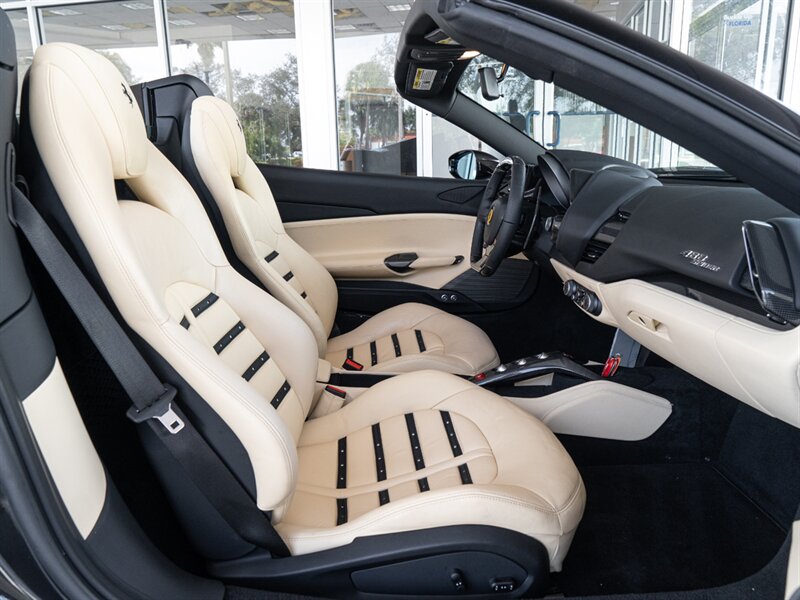 2017 Ferrari 488 Spider - Photo 20 - Bonita Springs, FL 34134