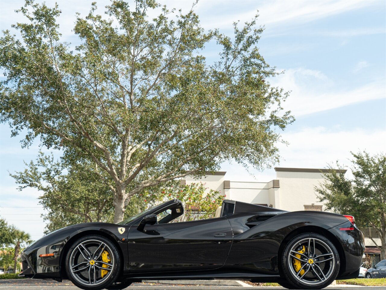 2017 Ferrari 488 Spider   - Photo 45 - Bonita Springs, FL 34134