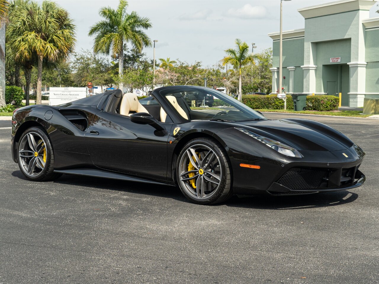 2017 Ferrari 488 Spider   - Photo 12 - Bonita Springs, FL 34134