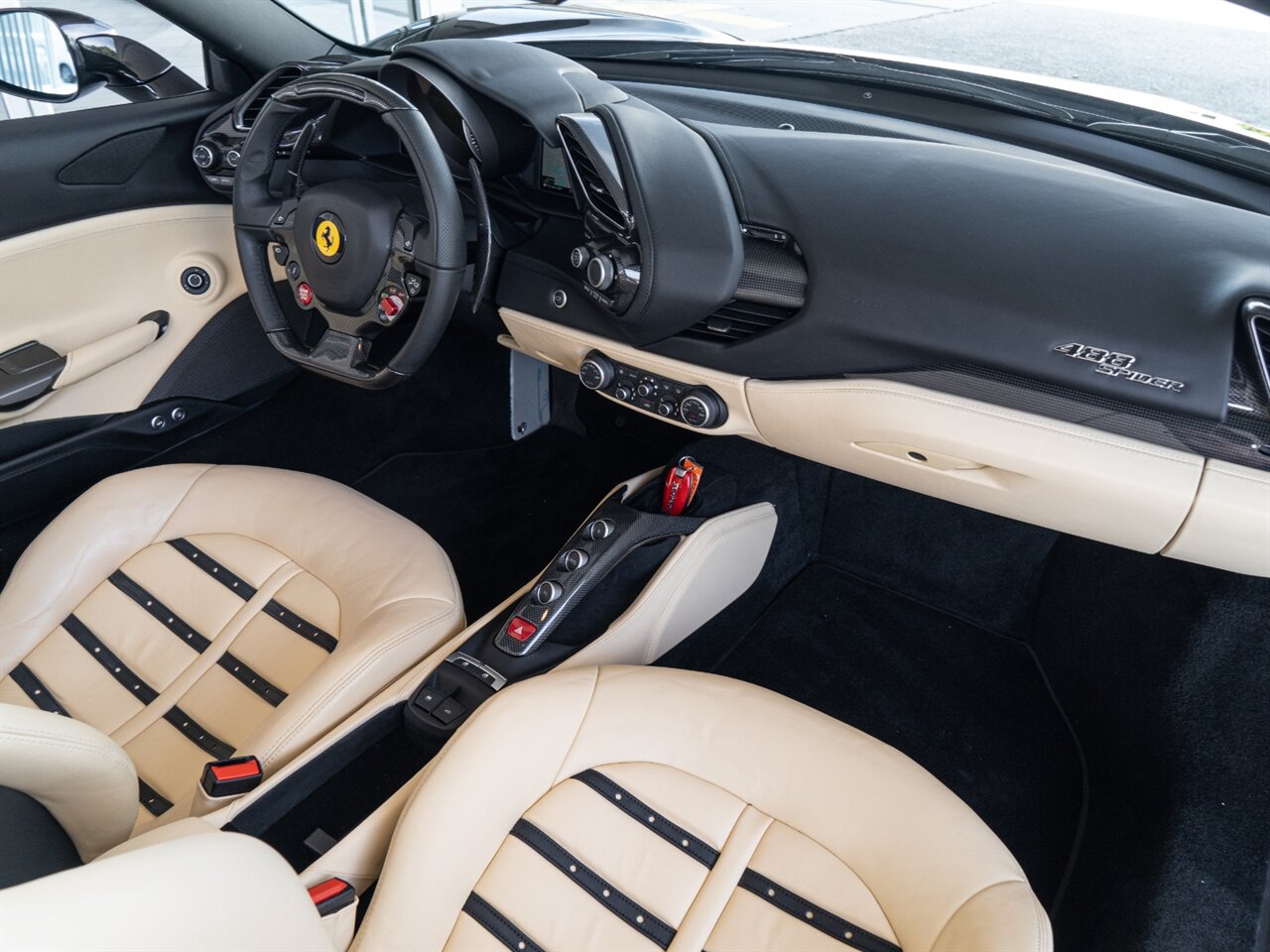 2017 Ferrari 488 Spider   - Photo 19 - Bonita Springs, FL 34134