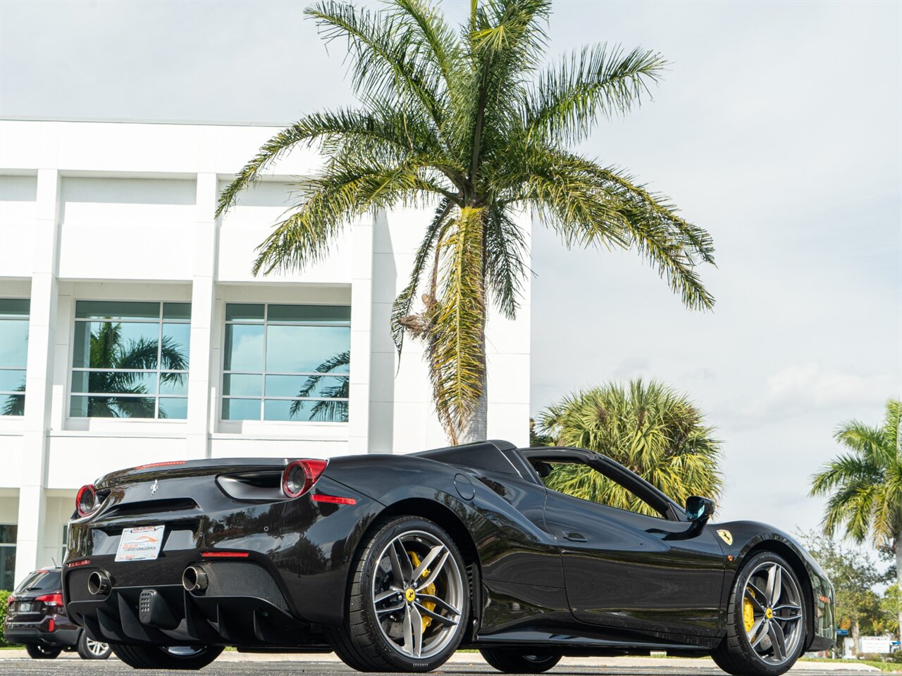 2017 Ferrari 488 Spider   - Photo 33 - Bonita Springs, FL 34134