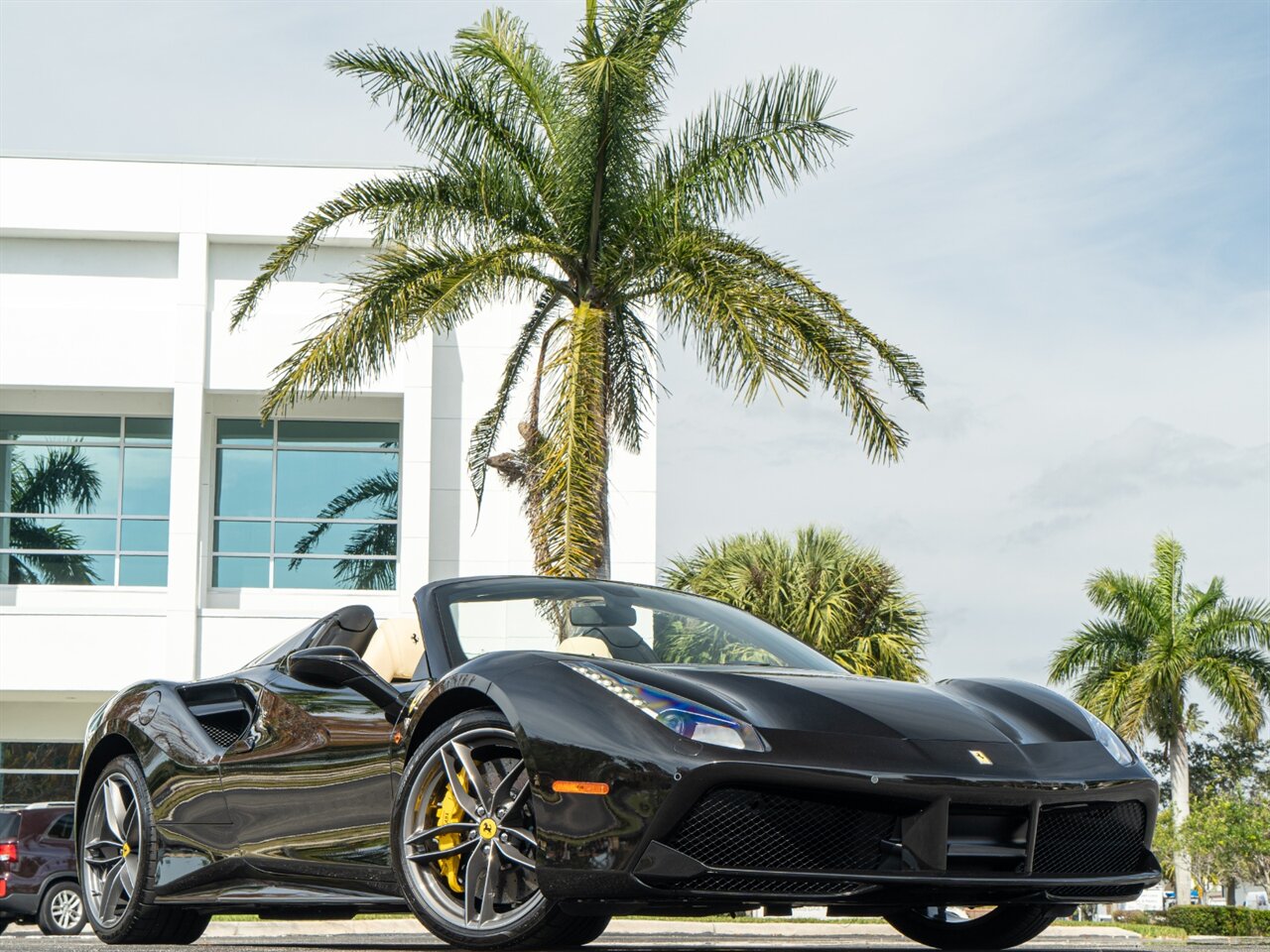 2017 Ferrari 488 Spider   - Photo 29 - Bonita Springs, FL 34134