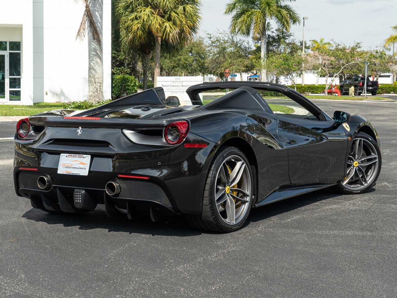 2017 Ferrari 488 Spider   - Photo 38 - Bonita Springs, FL 34134