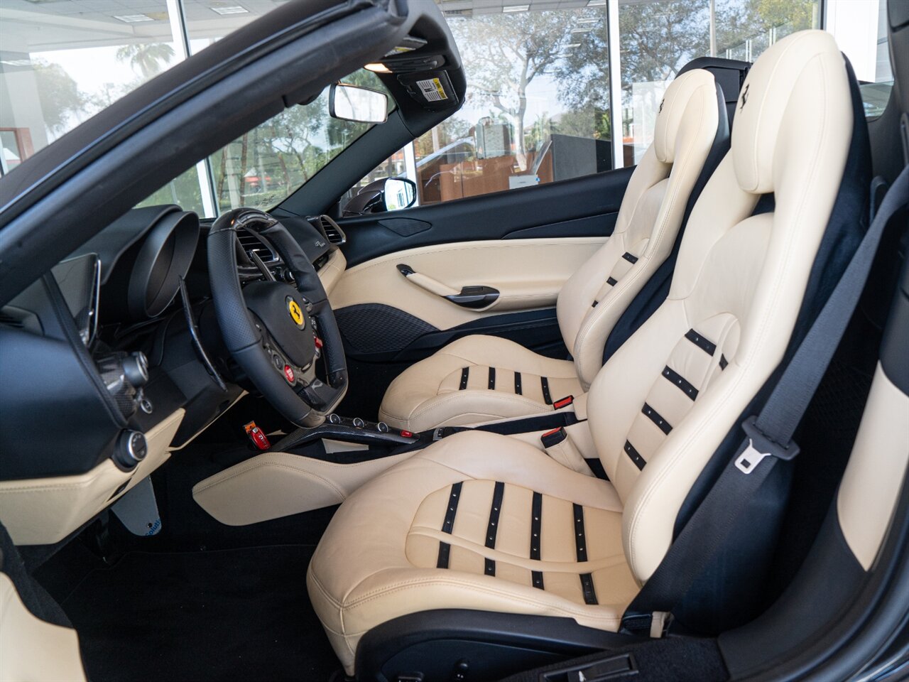 2017 Ferrari 488 Spider   - Photo 15 - Bonita Springs, FL 34134