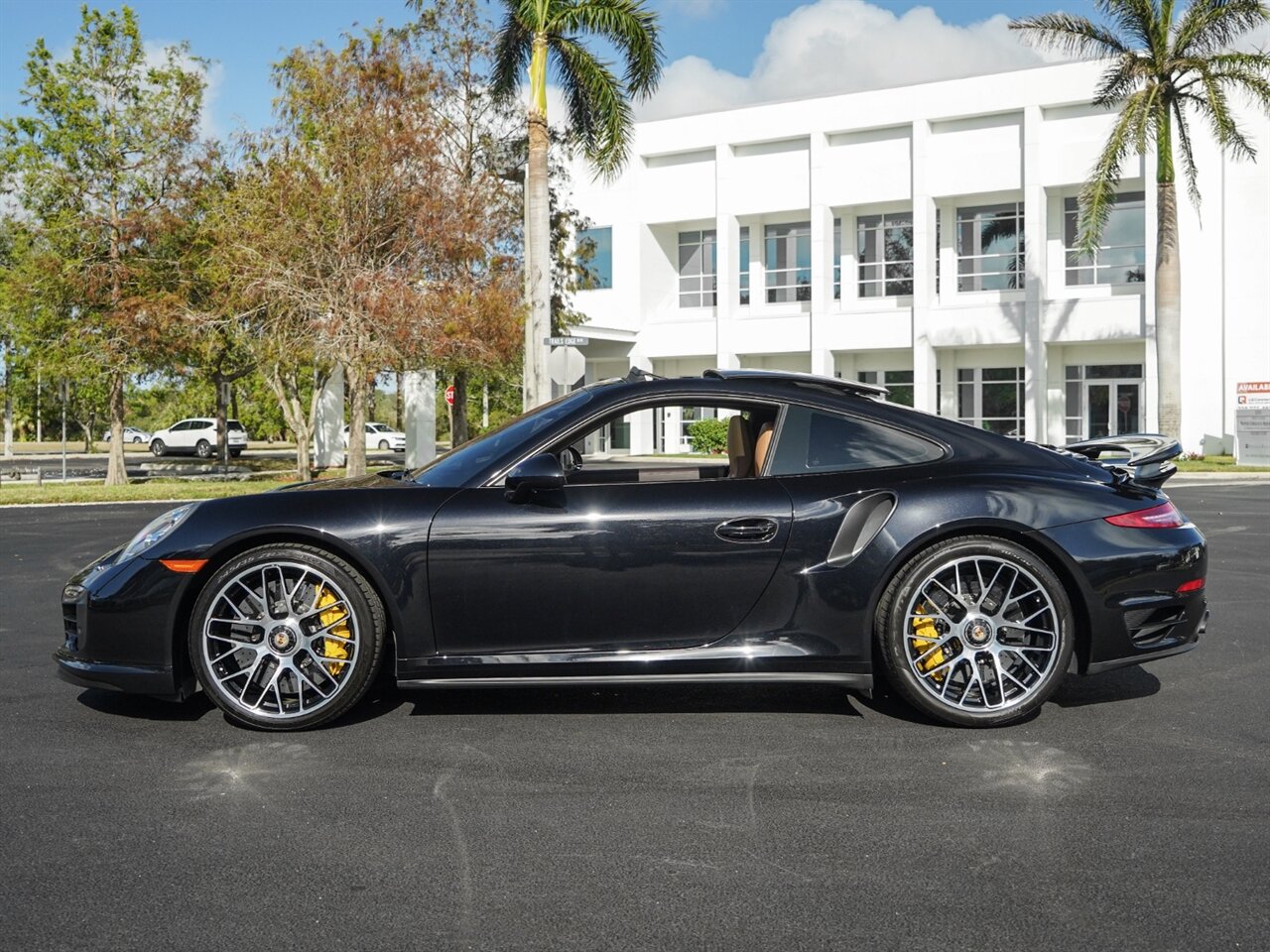 2015 Porsche 911 Turbo S   - Photo 43 - Bonita Springs, FL 34134