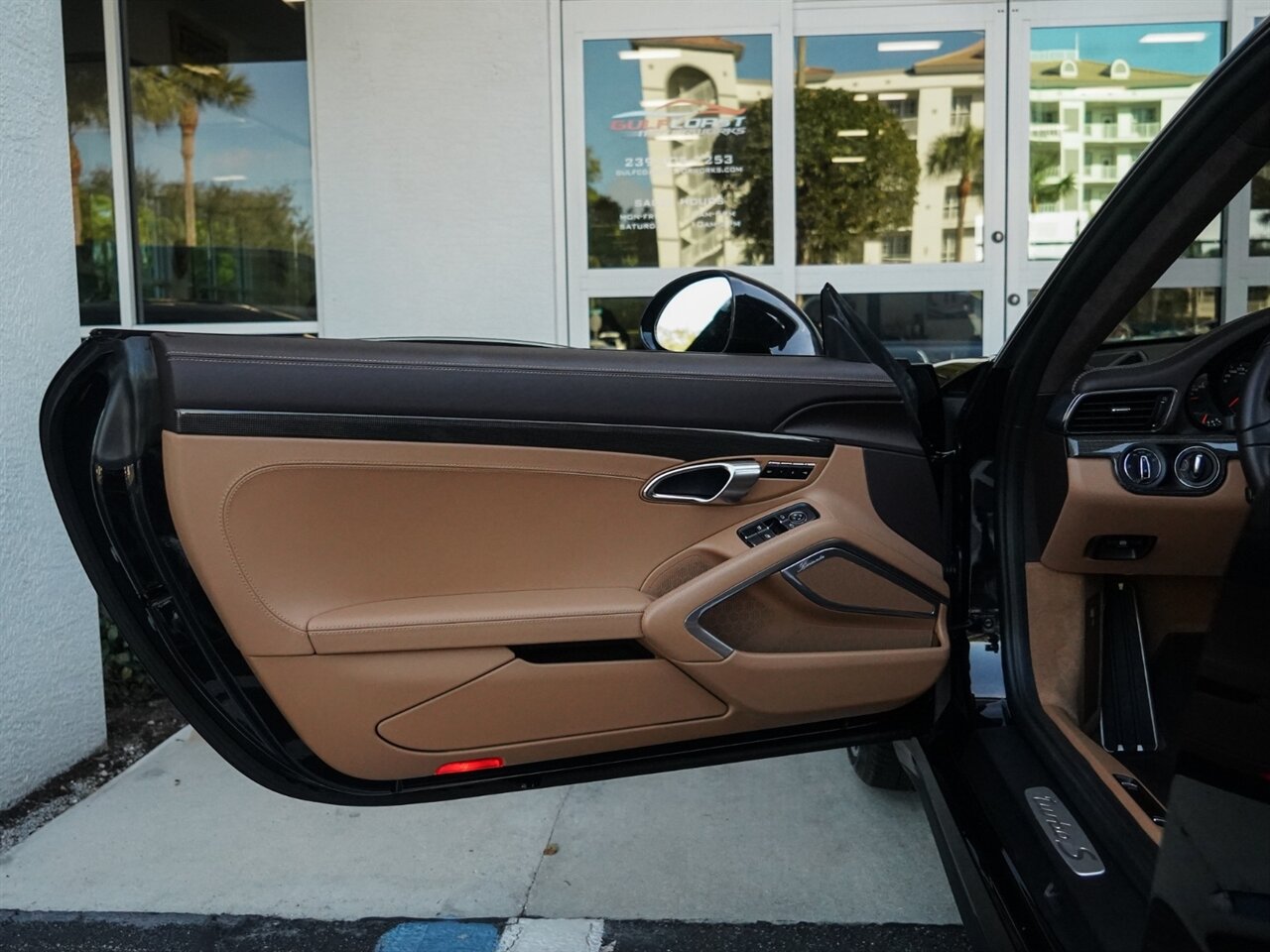 2015 Porsche 911 Turbo S   - Photo 27 - Bonita Springs, FL 34134