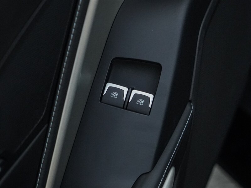 2015 Chevrolet Corvette Z06 w/Z07 - Photo 25 - Bonita Springs, FL 34134