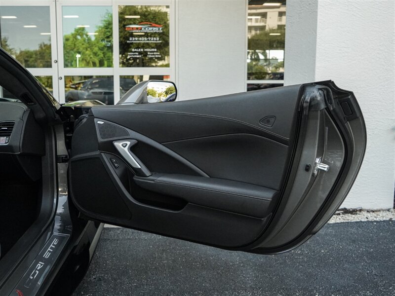 2015 Chevrolet Corvette Z06 w/Z07 - Photo 38 - Bonita Springs, FL 34134