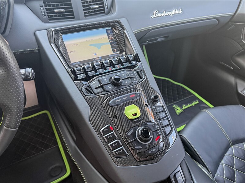 2014 Lamborghini Aventador LP 700-4   - Photo 18 - Bonita Springs, FL 34134