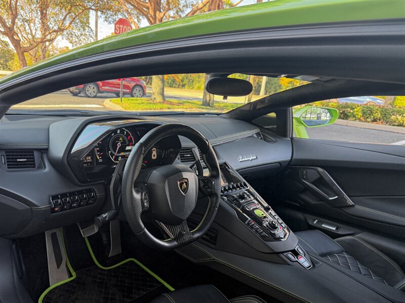 2014 Lamborghini Aventador LP 700-4   - Photo 2 - Bonita Springs, FL 34134