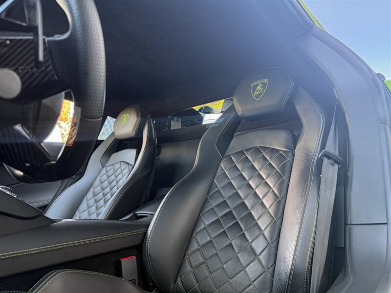 2014 Lamborghini Aventador LP 700-4   - Photo 28 - Bonita Springs, FL 34134